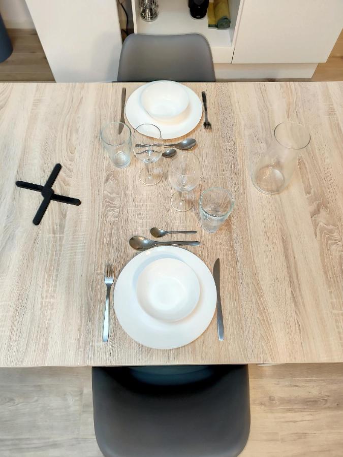 Grand Appart Duplex 6 Pers Gare Wifi Apartment Сен-Кантен Екстериор снимка