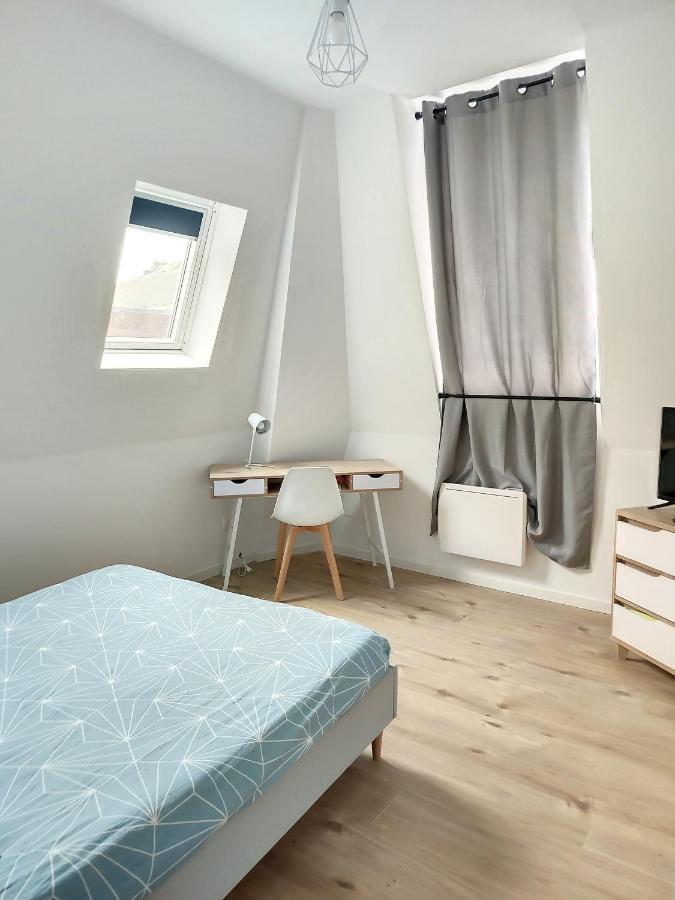 Grand Appart Duplex 6 Pers Gare Wifi Apartment Сен-Кантен Екстериор снимка