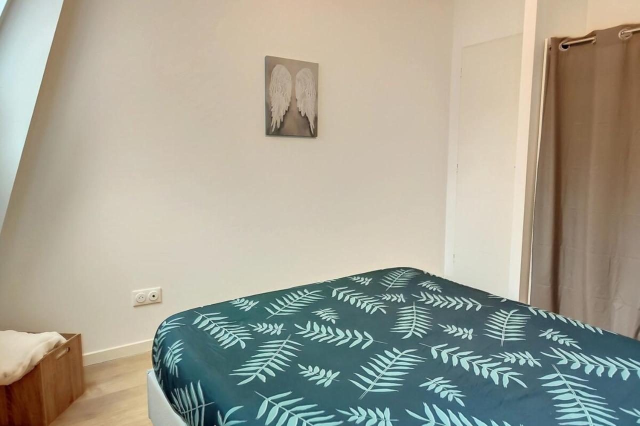 Grand Appart Duplex 6 Pers Gare Wifi Apartment Сен-Кантен Екстериор снимка